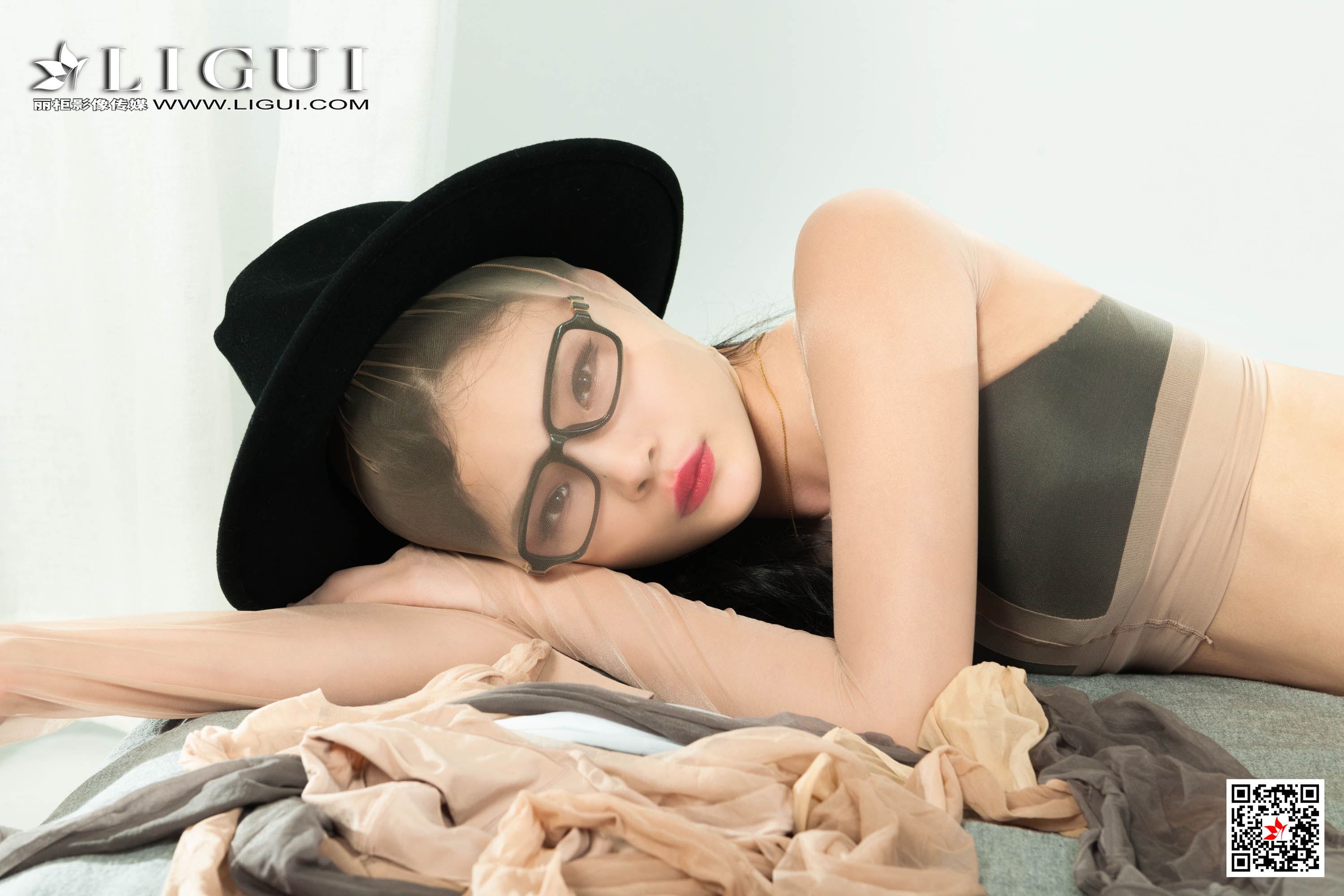 Ligui丽柜  2020.11.18《颜丝香吻》苏黎